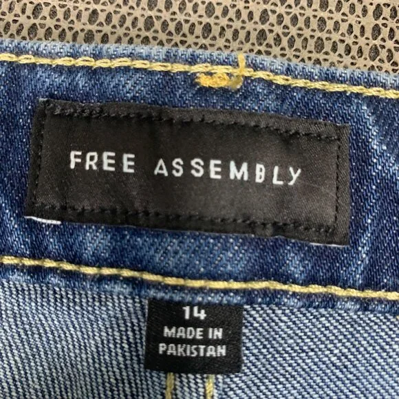 Free Assembly Womens Size 14 Blue Super High Rise Straight Leg Jeans - Picture 3 of 10